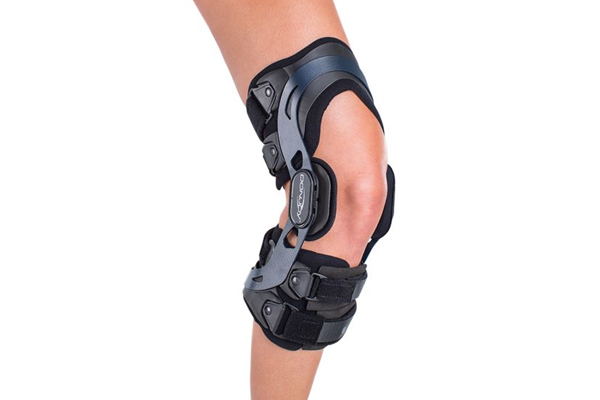 ACL Brace